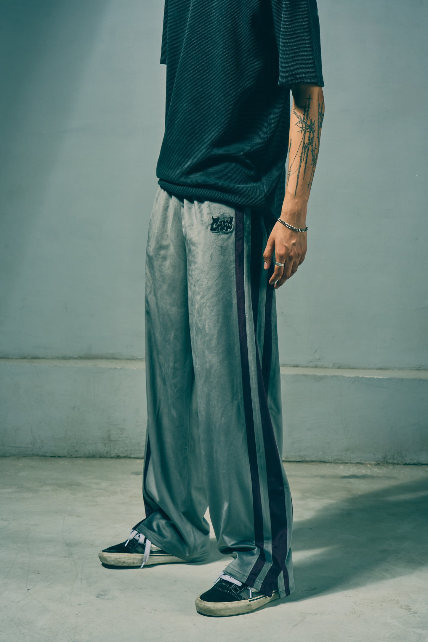 SMOKE SWEATPANTS