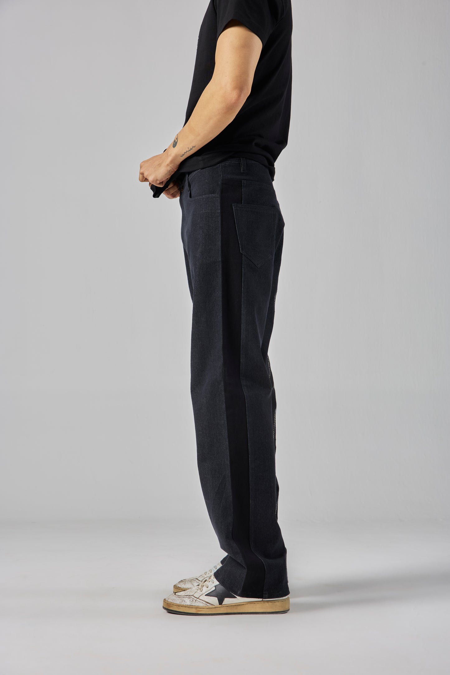SHADOW CAKE DENIM