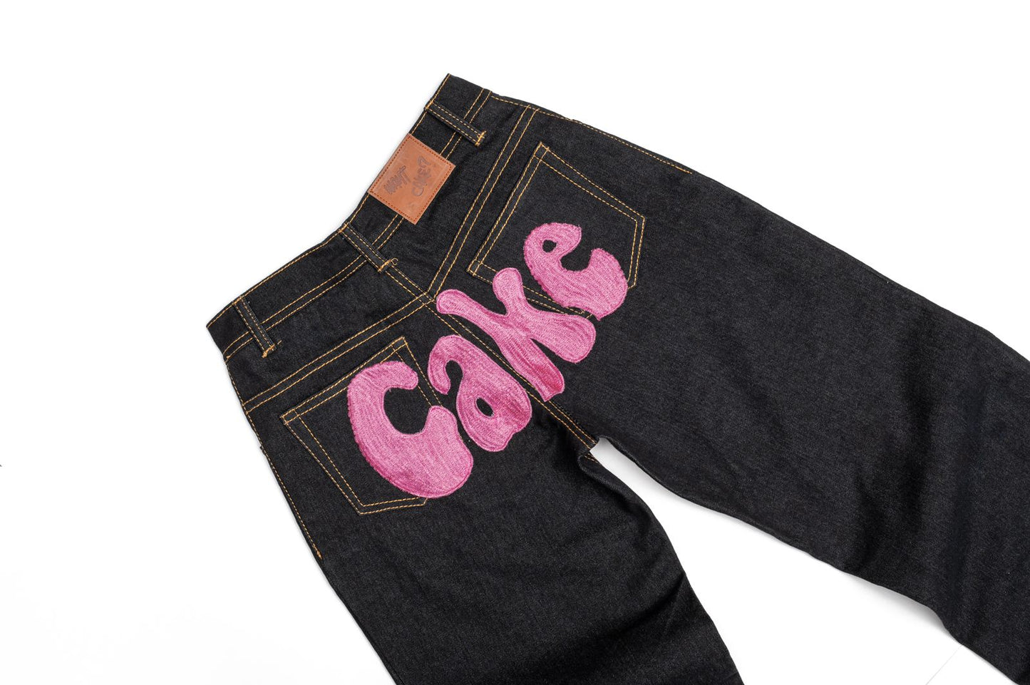 PINK CAKE DENIM (BACK PRINT)